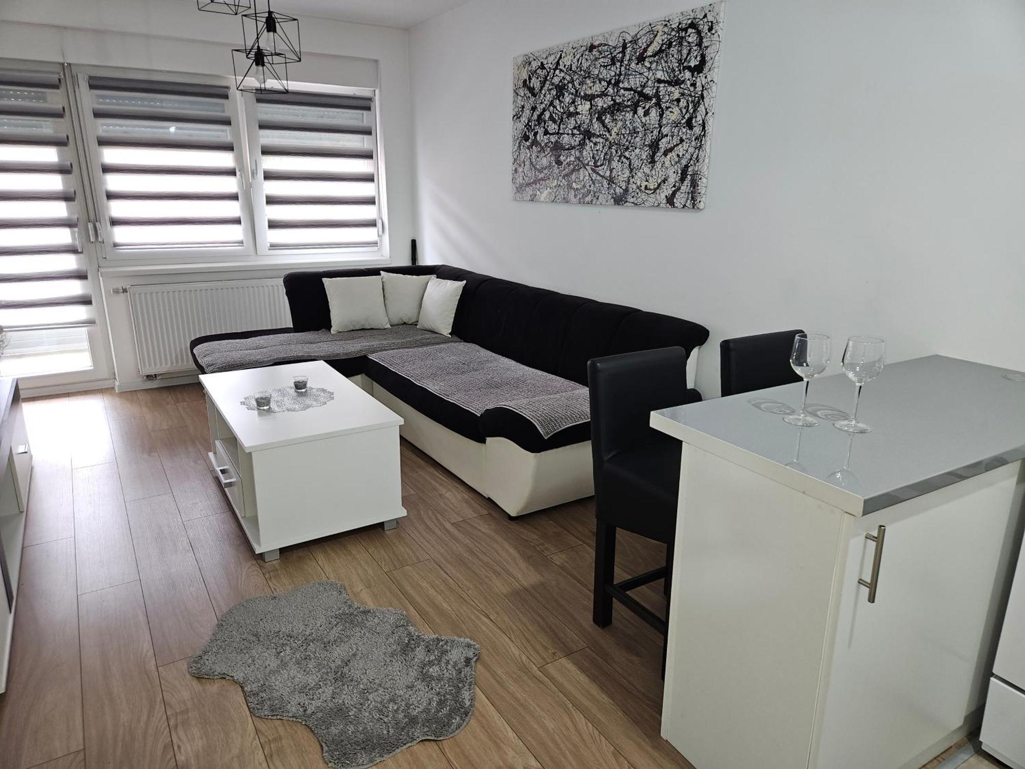 Stan Na Dan Mici Apartment Brčko Екстериор снимка